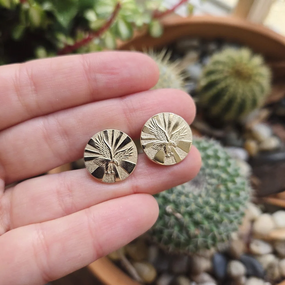 Vintage Gold Eagle Simple assic Round Cuff Links